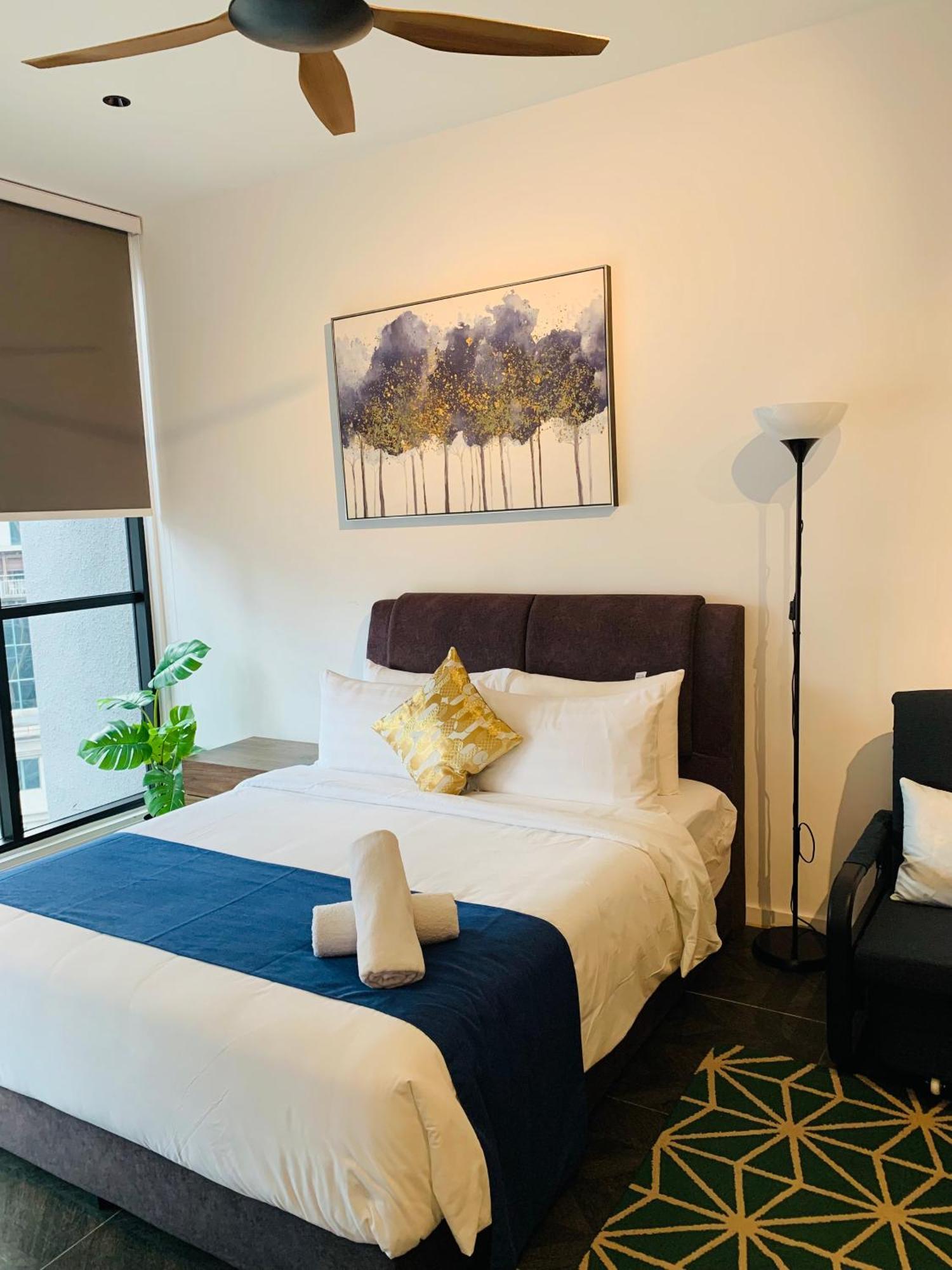 Scarletz Suites Klcc By Gc Luxury Suites Kuala Lumpur Exterior foto